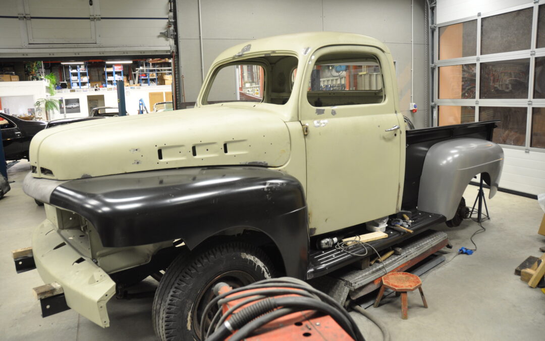 1951 Ford F1